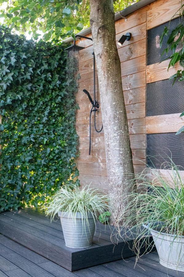 B&B Joli Met Prive Wellness Wemeldinge Exterior foto